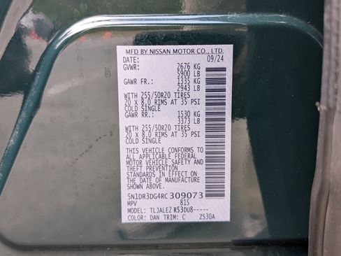 Used 2024 Nissan Pathfinder Platinum w/ Cargo Package image 43