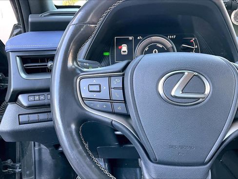 Used 2021 Lexus UX 250h w/ Accessory Package (Z1) image 24