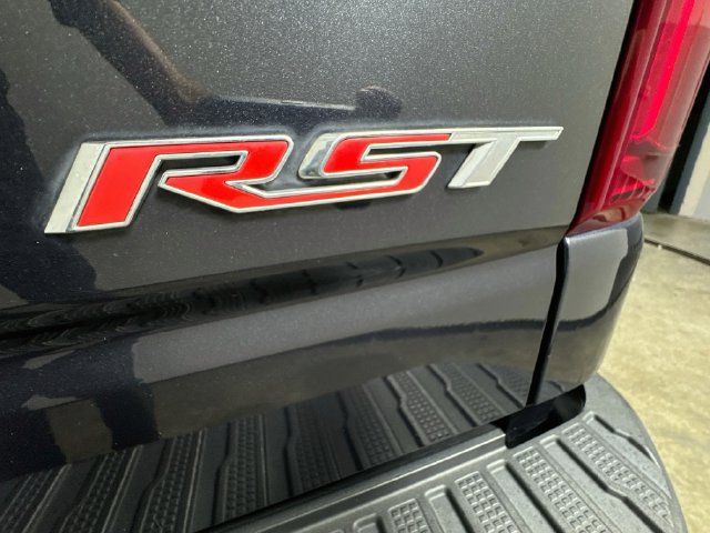 Used 2022 Chevrolet Silverado 1500 RST w/ Convenience Package II AWD/4WD image 40