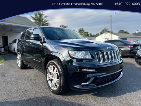 Used 2013 Jeep Grand Cherokee SRT8 w/ Trailer Tow Group IV AWD/4WD image 7