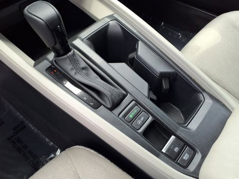 Used 2025 Honda Accord LX image 18