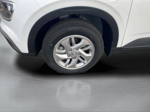 New 2026 Hyundai Venue SE image 34