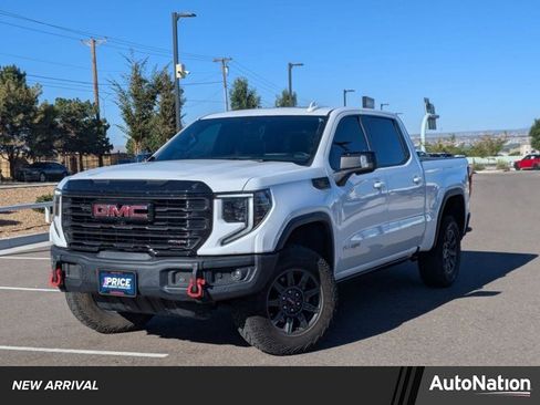 Used 2024 GMC Sierra 1500 AT4X image 1
