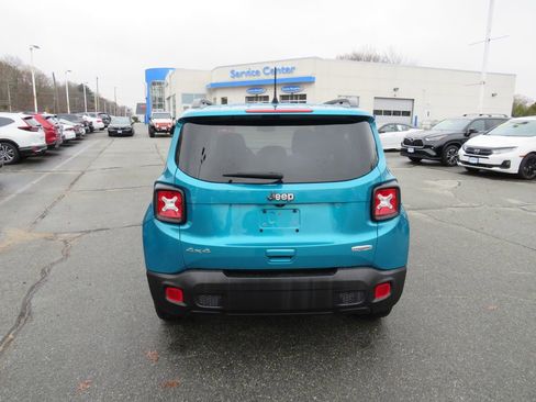 Used 2022 Jeep Renegade Latitude w/ Convenience Group image 4
