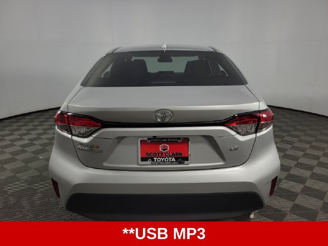 Used 2026 Toyota Corolla LE FWD image 7