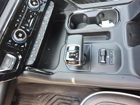 Used 2024 GMC Sierra 1500 AT4X w/ AT4X AEV Edition AWD/4WD image 5
