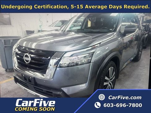 Used 2023 Nissan Pathfinder Platinum image 1