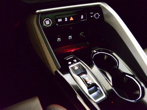 New 2025 Audi Q5 Premium Plus image 27