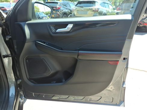 Used 2024 Ford Escape ST-Line w/ Tech Pack #1 FWD image 30