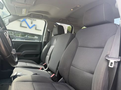 Used 2018 GMC Sierra 1500 SLE w/ SLE Value Package AWD/4WD image 18