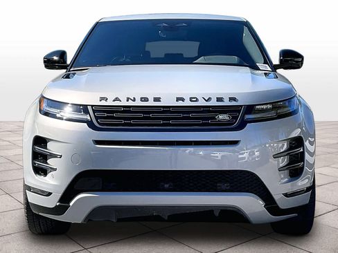 Used 2026 Land Rover Range Rover Evoque Dynamic SE AWD/4WD image 3