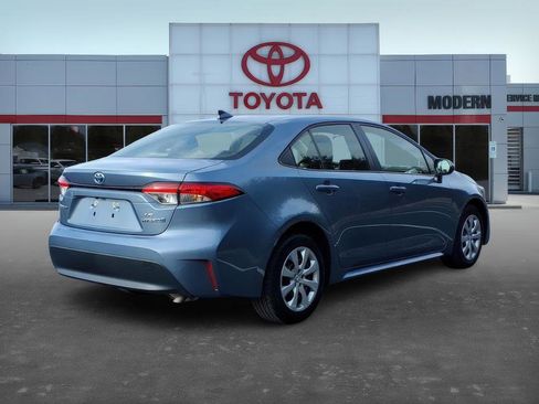 Certified 2024 Toyota Corolla LE image 5