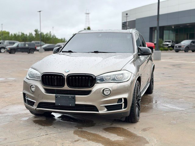 Used 2017 BMW X5 xDrive50i AWD/4WD image 2