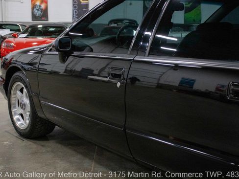 Used 1994 Chevrolet Impala SS image 22