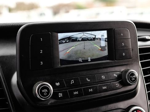 Used 2023 Ford Transit 250 Base image 17