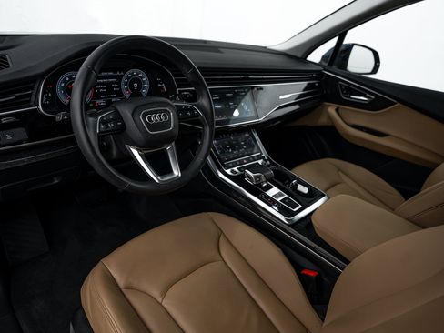 Used 2021 Audi Q7 2.0T Premium w/ Convenience Package AWD/4WD image 10