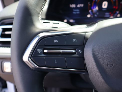 Used 2024 Chevrolet Traverse LT w/ LPO, Floor Liner Package FWD image 15