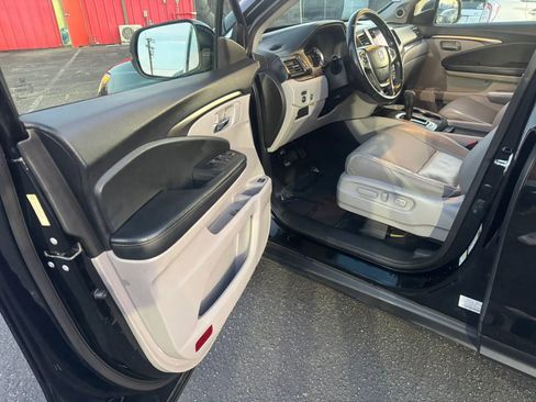 Used 2016 Honda Pilot EX-L image 17
