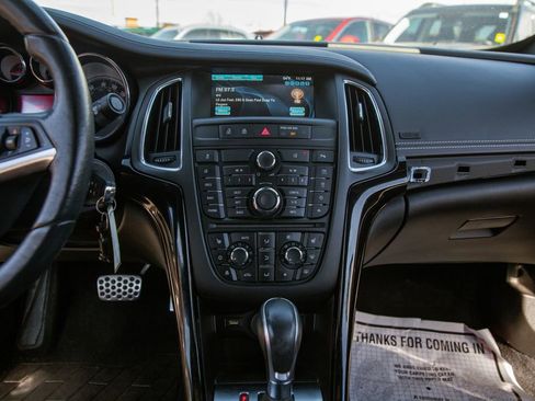 Used 2018 Buick Cascada Premium image 14