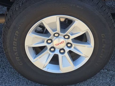 Used 2025 GMC Sierra 1500 Pro w/ Pro Value Package image 12