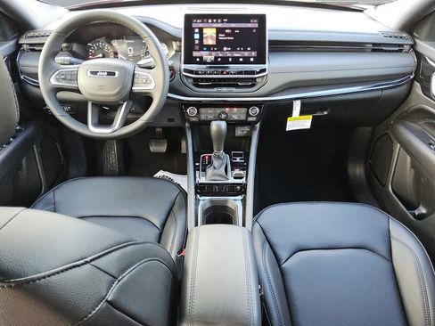 New 2026 Jeep Compass Limited image 11