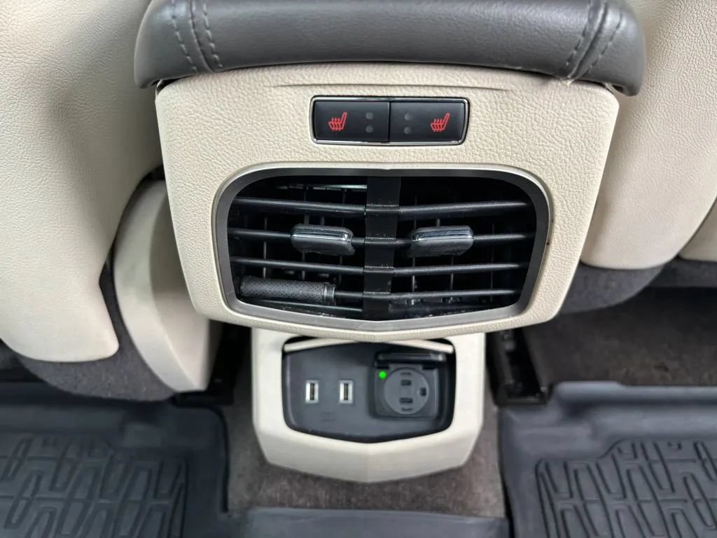 Used 2018 Lincoln MKZ Select w/ Select Plus Package AWD/4WD image 17