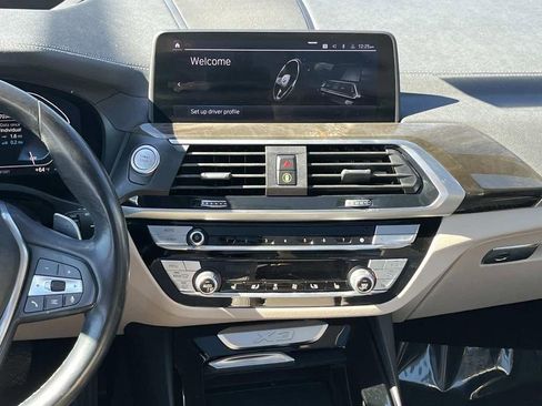 Used 2020 BMW X3 xDrive30e image 16