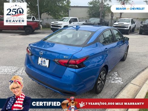 Used 2024 Nissan Versa SV FWD image 4