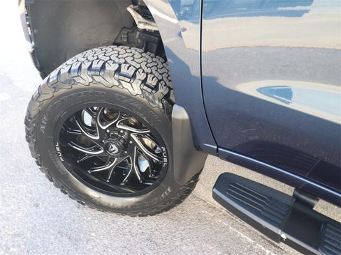 Used 2022 Chevrolet Silverado 1500 LT Trail Boss image 3