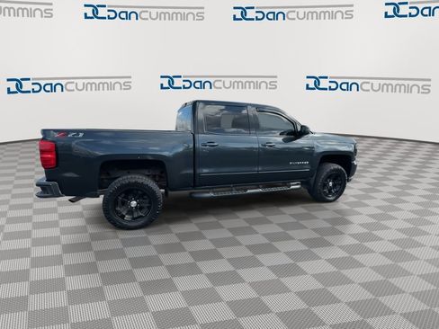 Used 2018 Chevrolet Silverado 1500 LT w/ All Star Edition image 9