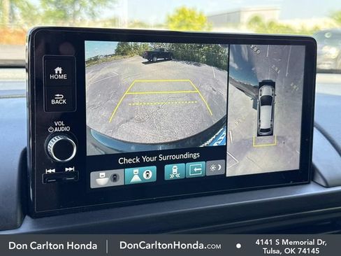 Used 2025 Honda Pilot TrailSport image 22