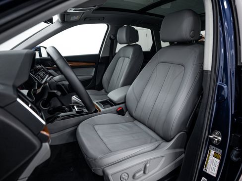 Certified 2022 Audi Q5 2.0T Premium w/ Convenience Package image 15