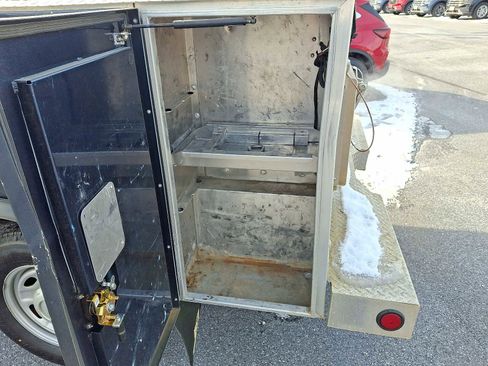 Used 2016 Ford F250 XL w/ Power Equipment Group image 25