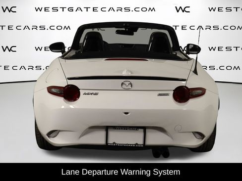 Used 2019 MAZDA MX-5 Miata Club w/ I-ACTIVSENSE Club Package RWD image 4