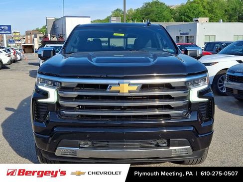 Certified 2023 Chevrolet Silverado 1500 High Country w/ High Country Premium Package AWD/4WD image 3