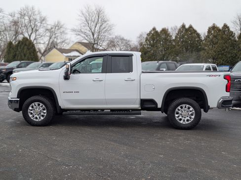 Used 2024 Chevrolet Silverado 2500 LTZ w/ Snow Plow Prep/Camper Package image 12