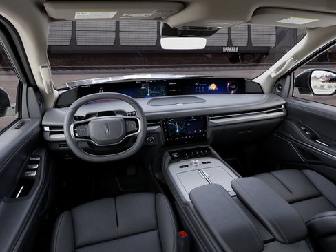 New 2027 Lincoln Navigator Reserve AWD/4WD image 9