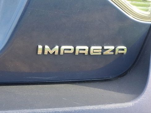 Used 2011 Subaru Impreza 2.5i image 10