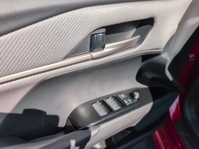 Used 2026 Toyota Camry SE FWD image 11
