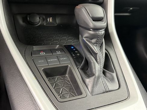 Used 2023 Toyota RAV4 XLE image 24