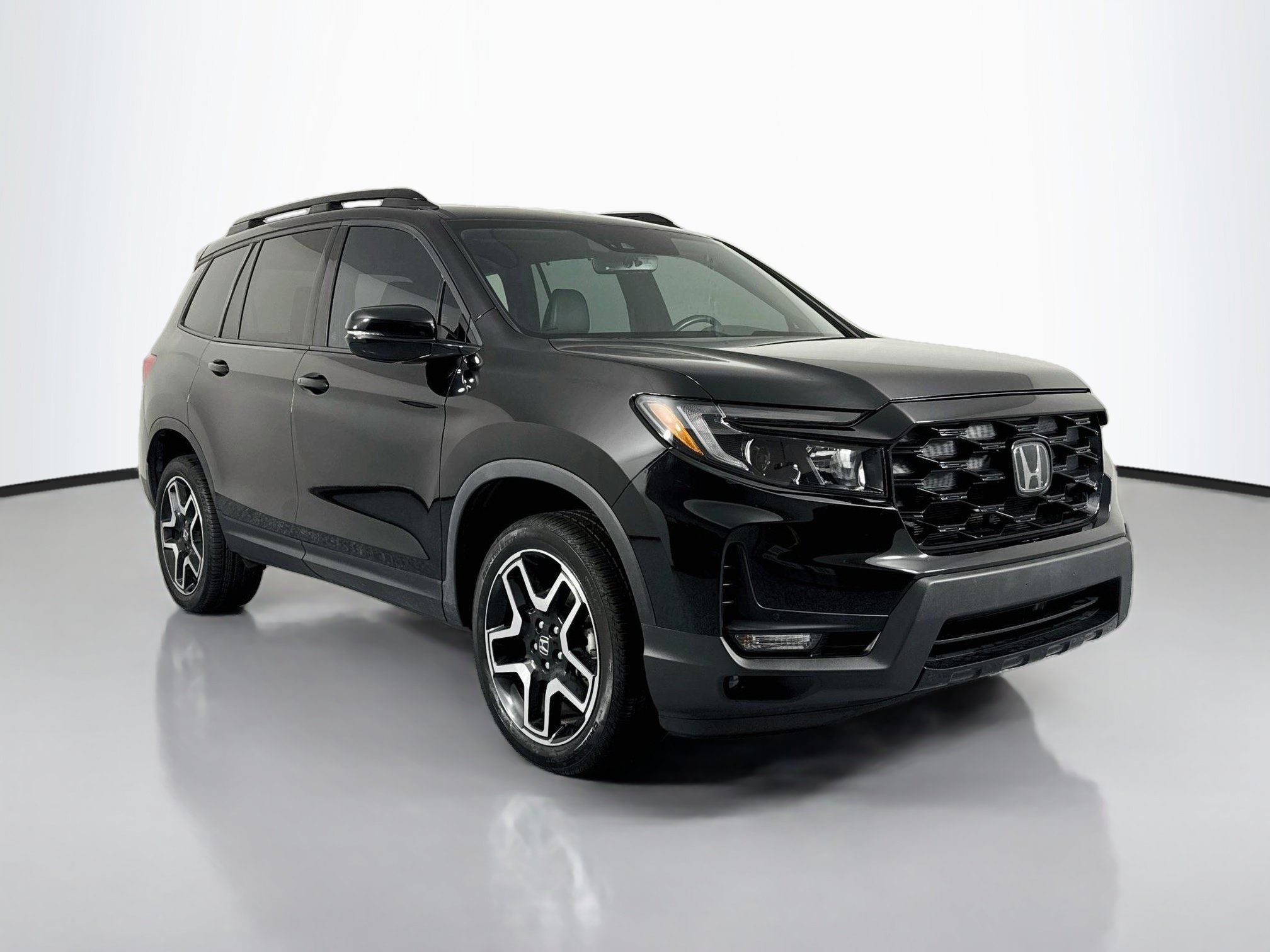 Certified 2023 Honda Passport Elite image 3