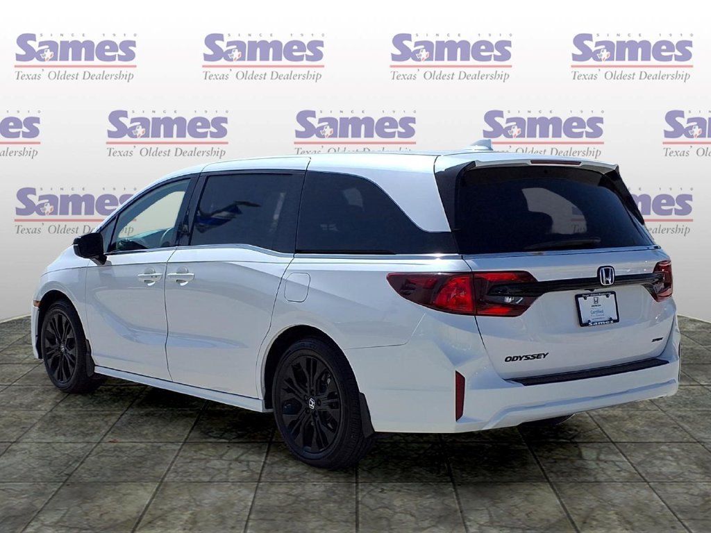 Certified 2026 Honda Odyssey Sport-L image 5