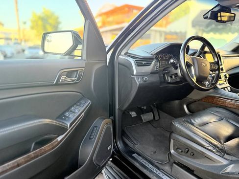 Used 2019 Chevrolet Tahoe LT RWD image 15
