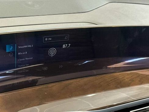 New 2026 Cadillac Escalade ESV Platinum Sport AWD/4WD image 19