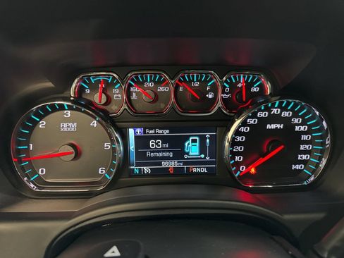 Used 2019 Chevrolet Suburban LT AWD/4WD image 20
