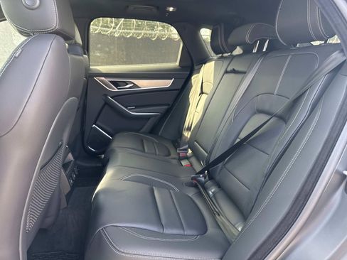 New 2025 Jaguar F-PACE R-Dynamic S image 8