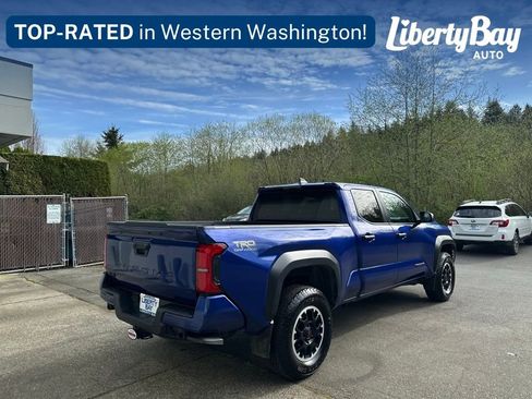 Used 2024 Toyota Tacoma TRD Off-Road AWD/4WD image 8