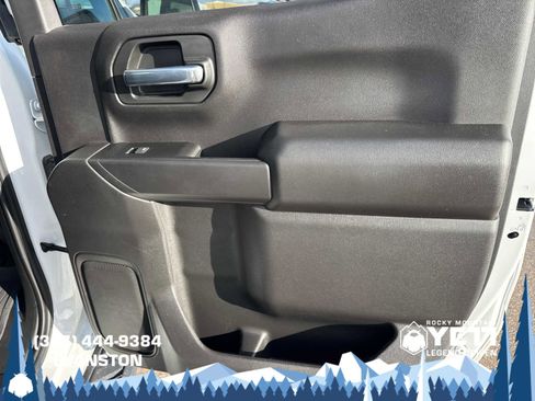 Used 2023 Chevrolet Silverado 1500 Custom Trail Boss image 17