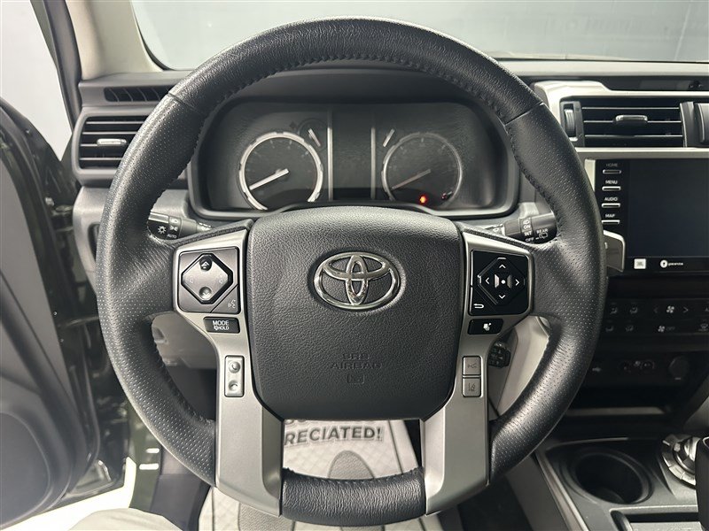Used 2022 Toyota 4Runner Limited AWD/4WD image 20