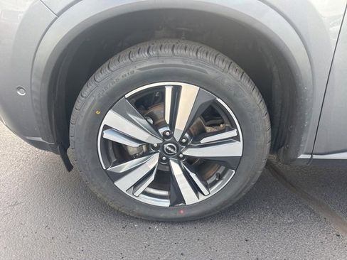 Used 2023 Nissan Rogue SL w/ SL Premium Package image 24